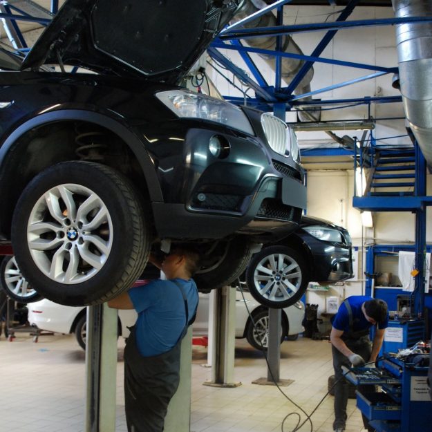 сервис бмв в Москве